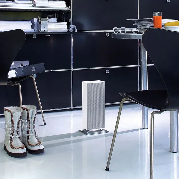 Stadler Form Anna Blanc - Chauffage d'appoint céramique compact - 1000 W / 2000 W - Thermostat intelligent - Jusqu'à 25 m² - Design par Matti Walker