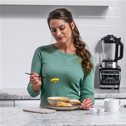 Ninja HB150EU - Blender électrique Foodi avec technologie Auto-iQ, 1000 W, 2 bouteilles de 700 ml et couvercles voyage, acier inoxydable, pour smoothies et soupes