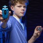 HASBRO Beyblade X Cobalt Dragoon 2-60C avec Lanceur à Corde Deluxe