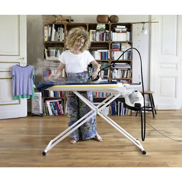 Kärcher EasyFinish Steam Iron Kärcher EasyFinish Steam Iron