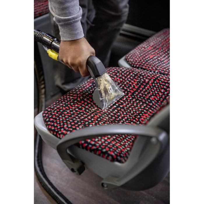 Kärcher Nettoyeur de tapis Puzzi 8 1 Wet & Dry - Noir et Jaune (Réf: 1.100-240.0) Kärcher Nettoyeur de tapis Puzzi 8 1 Wet & Dry - Noir et Jaune (Réf: 1.100-240.0)