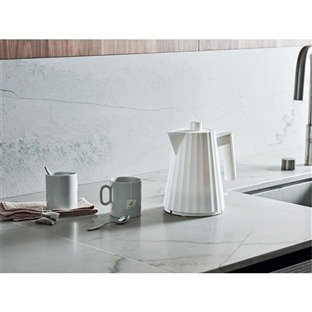 Alessi MDL06 W Plissé Bouilloire électrique blanche 1,7 litres - Design Michele De Lucchi