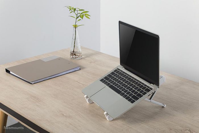 Neomounts NSLS010 - Support universel pliable pour ordinateur portable 11" à 17", argent