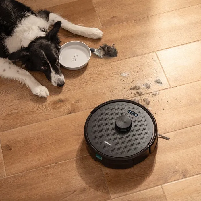 Cecotec Conga M70 - Robot aspirateur et laveur - Aspiration 20000 Pa - Navigation laser - Surface 160 m² - Réservoir 400 ml - Pour poils d'animaux - Noir