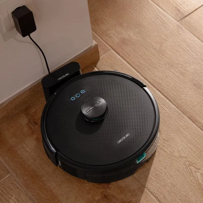 Cecotec Conga M70 - Robot aspirateur et laveur - Aspiration 20000 Pa - Navigation laser - Surface 160 m² - Réservoir 400 ml - Pour poils d'animaux - Noir