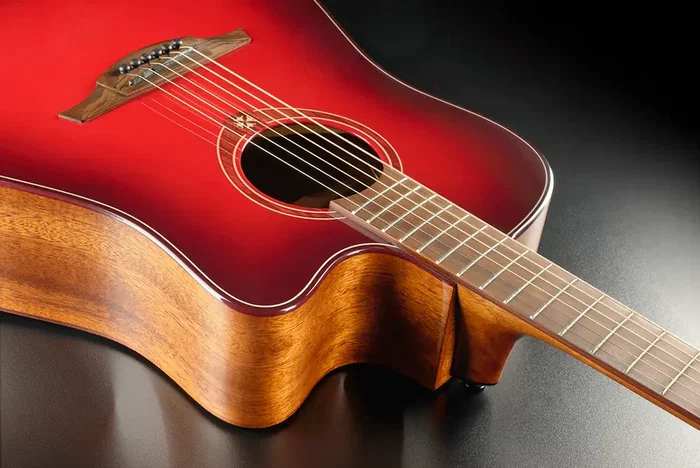 LAG Guitare Acoustique Dreadnought A/E Cutaway - Édition Limitée Red Burst