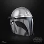 Hasbro Star Wars The Black Series Casque électronique The Mandalorian premium pour cosplay, collection, fans, 14 ans et plus