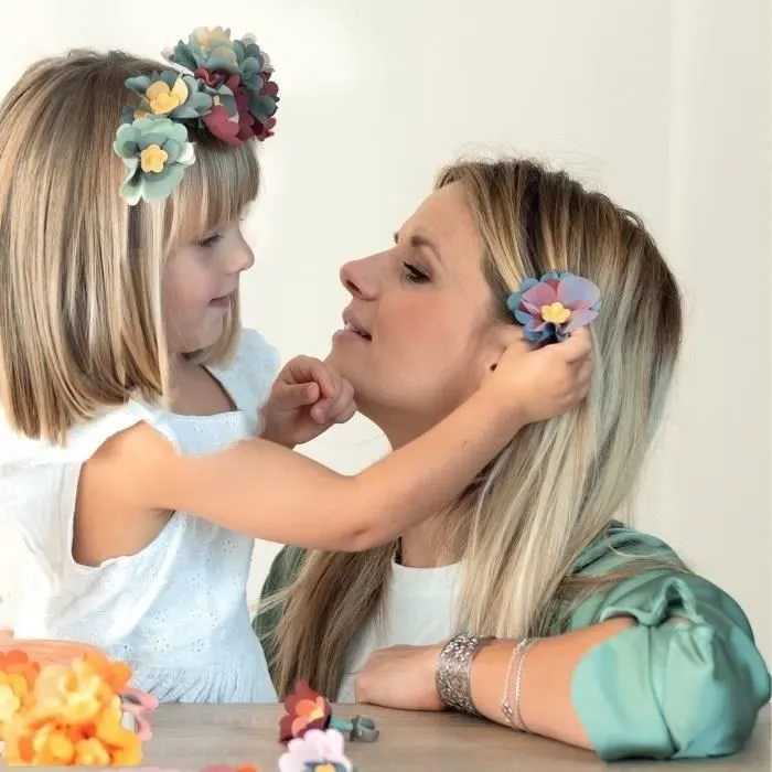 Smoby - Recharge Créa Bijoux Fleurs - 50 Pétales, Pistils, Pédoncules - Pour Bracelets, Bagues, Serre-Tête, Pinces à Cheveux - Dès 3 Ans - Made in France