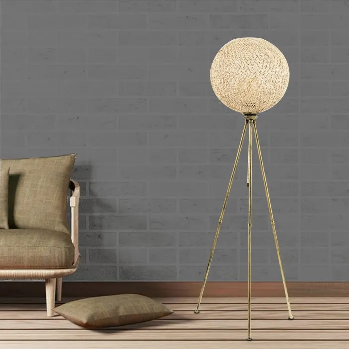 D By M.Red Lampadaire Gold en métal avec abat-jour en jute
