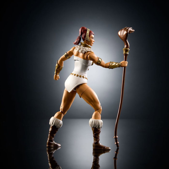 Mattel Masters of the Universe New Eternia figurine Teela 18 cm