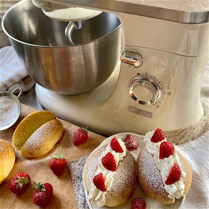 Ariete 1588/03 Robot de cuisine multifonction batteur, 10 vitesses avec fonction Pulse, bol inox et accessoires - Couleur beige vintage