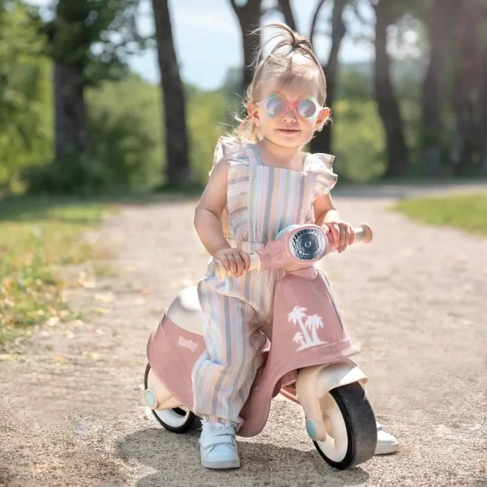 Smoby Porteur scooter Rose avec coffre à jouets et roues silencieuses - Pour enfants de 18 mois à 4 ans - Développe équilibre et motricité Smoby Porteur scooter Rose avec coffre à jouets et roues silencieuses - Pour enfants de 18 mois à 4 ans - Développe équilibre et motricité