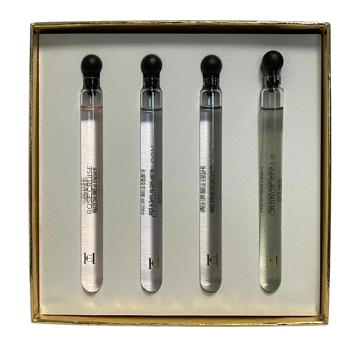 Carolina Herrera Coffret de 4 Eaux de Parfum pour Femmes Carolina Herrera Coffret de 4 Eaux de Parfum pour Femmes