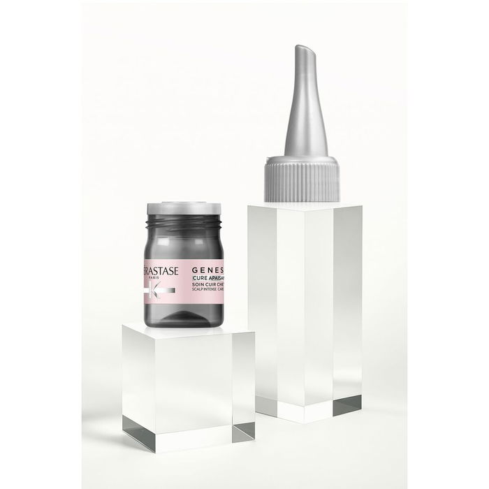 Kerastase Genesis Cure Anti-Chute Fortifiant Concentré, Aminexil 1.5% - 10 x 6 ml - Traitement pour la chute de cheveux liée au stress et renforcement capillaire Kerastase Genesis Cure Anti-Chute Fortifiant Concentré, Aminexil 1.5% - 10 x 6 ml - Traitement pour la chute de cheveux liée au stress et renforcement capillaire