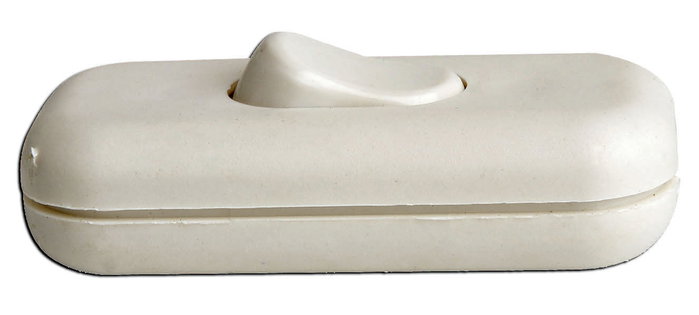 Simon Interrupteur de passage plat blanc 2A - 250V Simon Interrupteur de passage plat blanc 2A - 250V