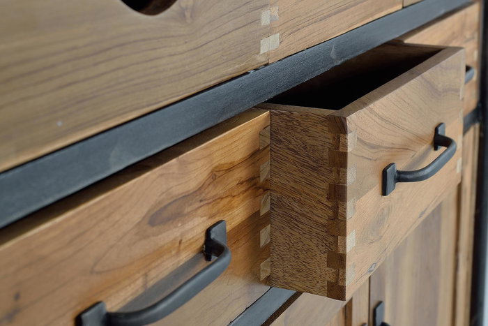 GINER Y COLOMER Buffet en teck et bois de manguier avec métal, couleur naturel, 8 tiroirs et 3 portes, 110 x 140 x 40 cm