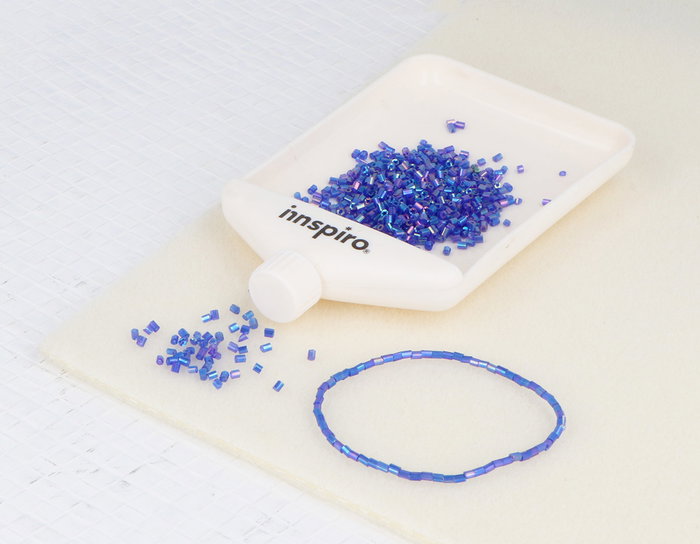 Innspiro Rocaille de verre cylindrique mini aurora boreale bleu marine 2x2mm 100g Innspiro Rocaille de verre cylindrique mini aurora boreale bleu marine 2x2mm 100g