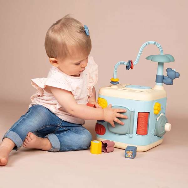 Smoby - Cube d'activités Little - 5 faces avec 13 activités mécaniques - Jouet éducatif en plastique pour bébé à partir de 12 mois - Langue du produit : Espagnol