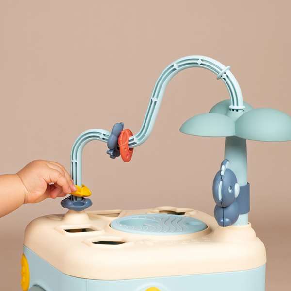 Smoby - Cube d'activités Little - 5 faces avec 13 activités mécaniques - Jouet éducatif en plastique pour bébé à partir de 12 mois - Langue du produit : Espagnol