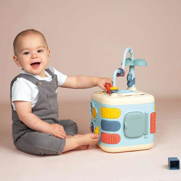 Smoby - Cube d'activités Little - 5 faces avec 13 activités mécaniques - Jouet éducatif en plastique pour bébé à partir de 12 mois - Langue du produit : Espagnol
