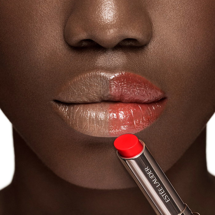 Estée Lauder FUTURIST HYDRAPLUMP Baume à Lèvres Teinté #Cherry Glow 2,8 g - Hydratation Intense