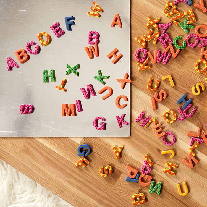 Jeux 2 momes Set de 90 lettres en mousse avec aimant