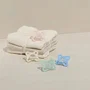 MAM Sucette Comfort Silicone 2-12 mois - Lot de 2 avec boîte de stérilisation