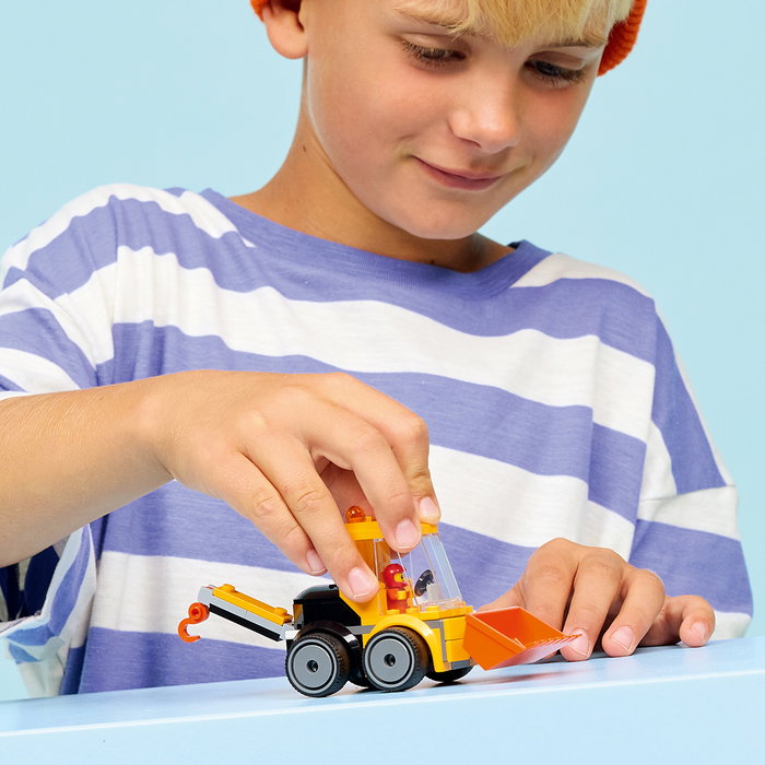 LEGO City La Chargeuse de Chantier 60483