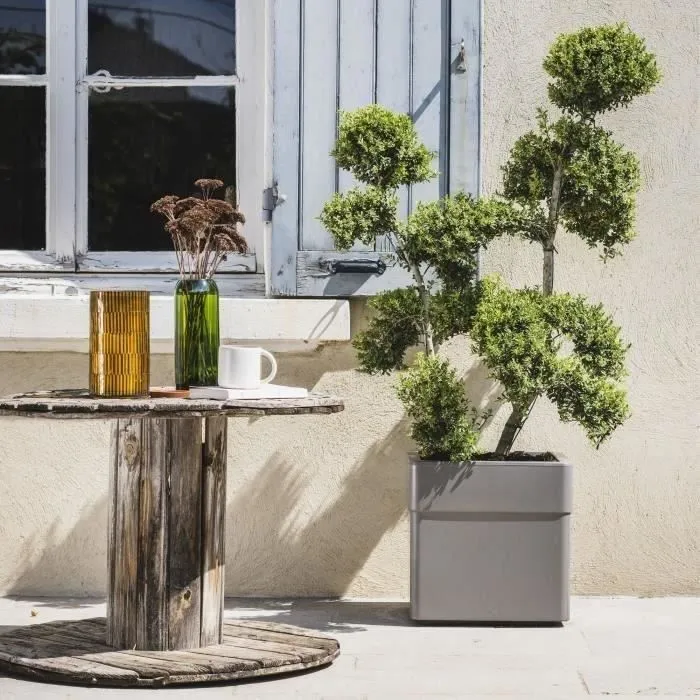 EDA Bac à fleurs carré Carel, 40 cm, 39x39xH39 cm, 26 L, avec roulettes, réservoir d'eau, intérieur/extérieur, décor taupe