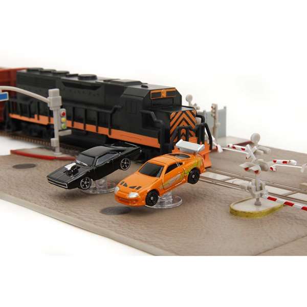 Smoby - Diorama de train scénique Fast & Furious - Jeu de construction - À partir de 8 ans
