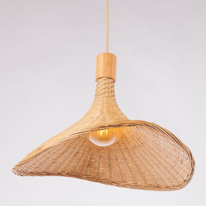 Lampe À Suspension Itabuna en bambou Lampe À Suspension Itabuna en bambou