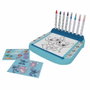 CYP BRANDS Station de Dessin Roll & Go Stitch Disney - Set Complet de Dessin avec 4 Feutres, 4 Crayons, 2 Planches d'Autocollants et Rouleau de Papier