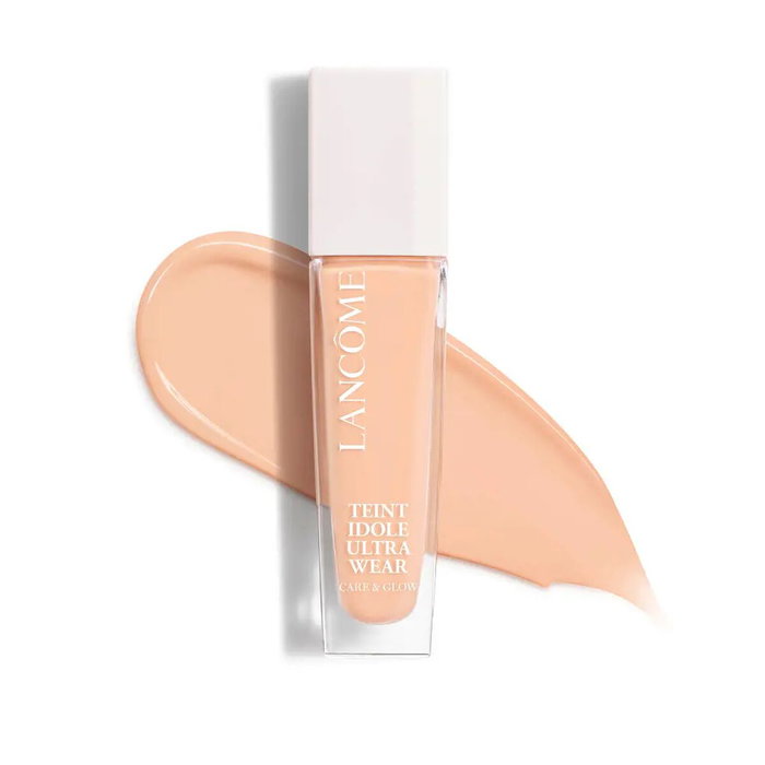 Lancôme Teint Idole Ultra Wear Care & Éclat 120N Lancôme Teint Idole Ultra Wear Care & Éclat 120N