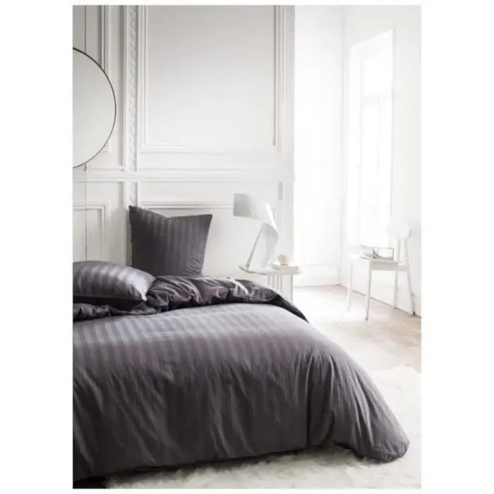 Today Parrure de lit Prestige - 220 x 240 cm - 100% satin de coton - Couleur Fusain - Pour 2 personnes Today Parrure de lit Prestige - 220 x 240 cm - 100% satin de coton - Couleur Fusain - Pour 2 personnes