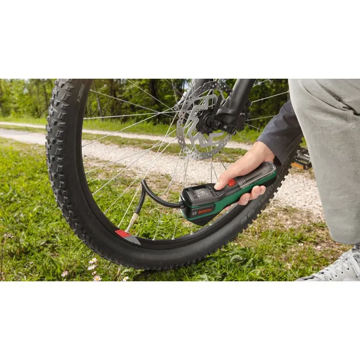 Bosch PNEO Pompe à air comprimé sans fil avec sacoche vélo
