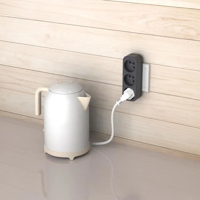 Triplite - QUARX - Prise triple 3P 16A 3680W compacte et conforme aux normes NF pour usage domestique ou professionnel