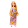 Mattel - Princesse Rapunzel Disney Princess - Poupée 30 cm avec robe - Multilingue (Anglais, Français, Allemand, Italien, Portugais, Espagnol) - Jouet à partir de 3 ans