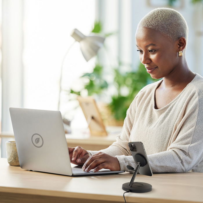 Chargeur sans fil Muvit for Change APH-MWC3 Noir Chargeur sans fil Muvit for Change APH-MWC3 Noir