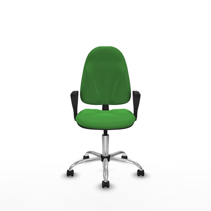 Chaise de bureau Algarra avec mécanisme de contact permanent de base, recouverte de tissu vert. Équipée d'une base chromée, d'accoudoirs fixes et de roulettes pour parquet.