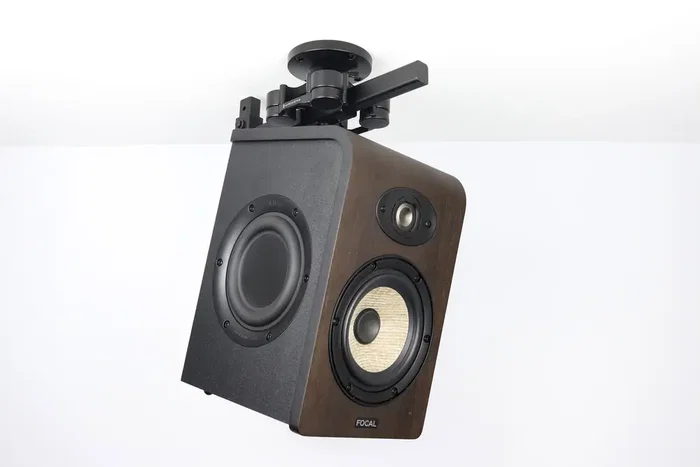 IsoAcoustics V120 Support mural enceinte isolation acoustique rotation 360° inclinaison 90° charge 18kg noir IsoAcoustics V120 Support mural enceinte isolation acoustique rotation 360° inclinaison 90° charge 18kg noir