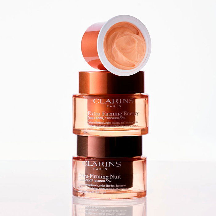 Clarins - Crème de jour raffermissante EXTRA FIRMING ENERGY - Lisse les rides et active l'éclat - 50 ml - Recharge - Formule à 91% d'origine naturelle