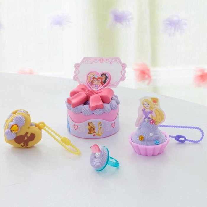 Epoch Kit créatif Disney avec pâte modelable Pati School