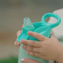 Nuby Gourde Isotherme pour Enfants Reflex Flip-it 300 ml - Acier Inoxydable Turquoise avec Bec en Silicone Souple et Bouchon Anti-Fuite