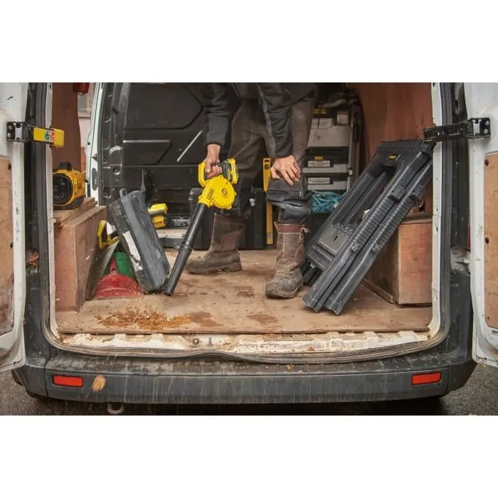 Stanley Fatmax Souffleur sans fil SFMCBL01B-XJ, 18V, sans batterie, vitesse d'air 288 km/h