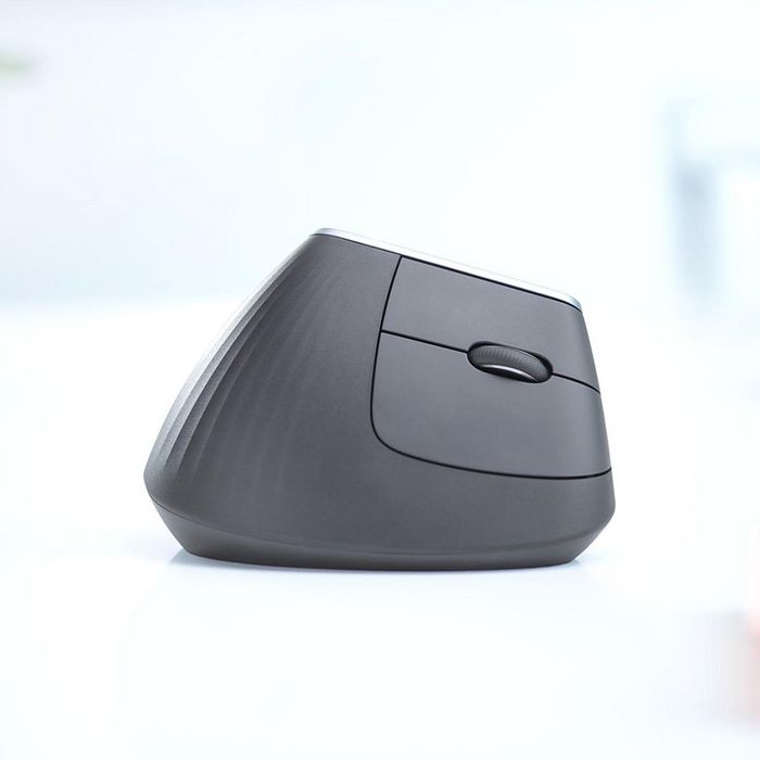 Logitech MX Vertical Souris Érgonomique Avancée sans fil, Bluetooth, USB-C Rechargeable, Capteur 4000 PPP, Angle 57° Logitech MX Vertical Souris Érgonomique Avancée sans fil, Bluetooth, USB-C Rechargeable, Capteur 4000 PPP, Angle 57°