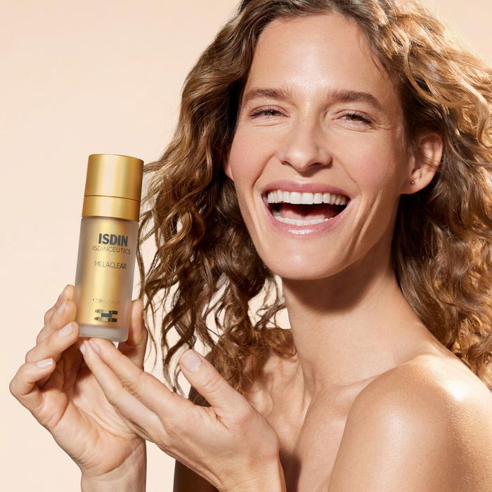 Sérum anti-taches Isdin Isdinceutics Melaclear 30 ml