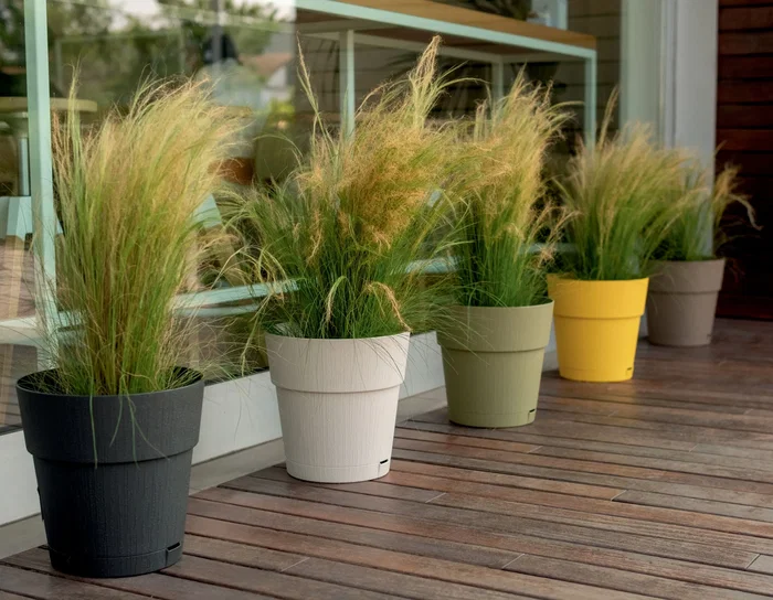Stefanplast Pot de fleur ETHICA - 40 x h39 cm - 2 L - Avec réserve d'eau - Couleur Taupe