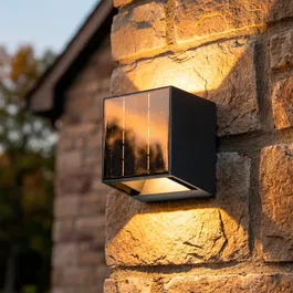 Applique LED Solaire Extérieur IP65 2W avec Détecteur de Mouvement Radar et Batterie 2200 mAh