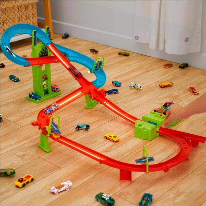 Hot Wheels Circuit à Toute Vitesse Neon Speeders avec Lanceur Motorisé, Paysage Urbain et Voiture Incluses - Dès 5 Ans