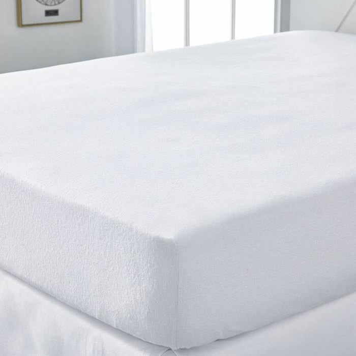 Today Protège-matelas Essential Absorbant Anti-acarien 140 x 190 cm Today Protège-matelas Essential Absorbant Anti-acarien 140 x 190 cm